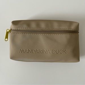 New Mandarina Duck Turkish Airlines Amenity Kit